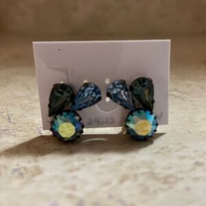 Vintage Aurora Borealis Rhinestone Clip On Earrings